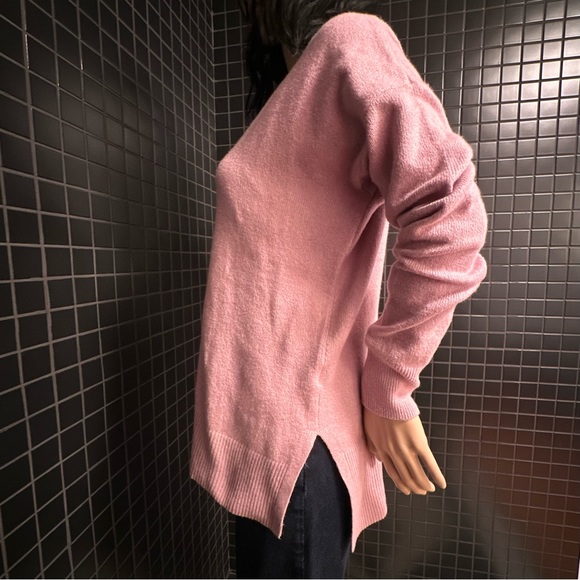 Banana Republic Oversized Cotton  Sweater - Picture 4 of 4